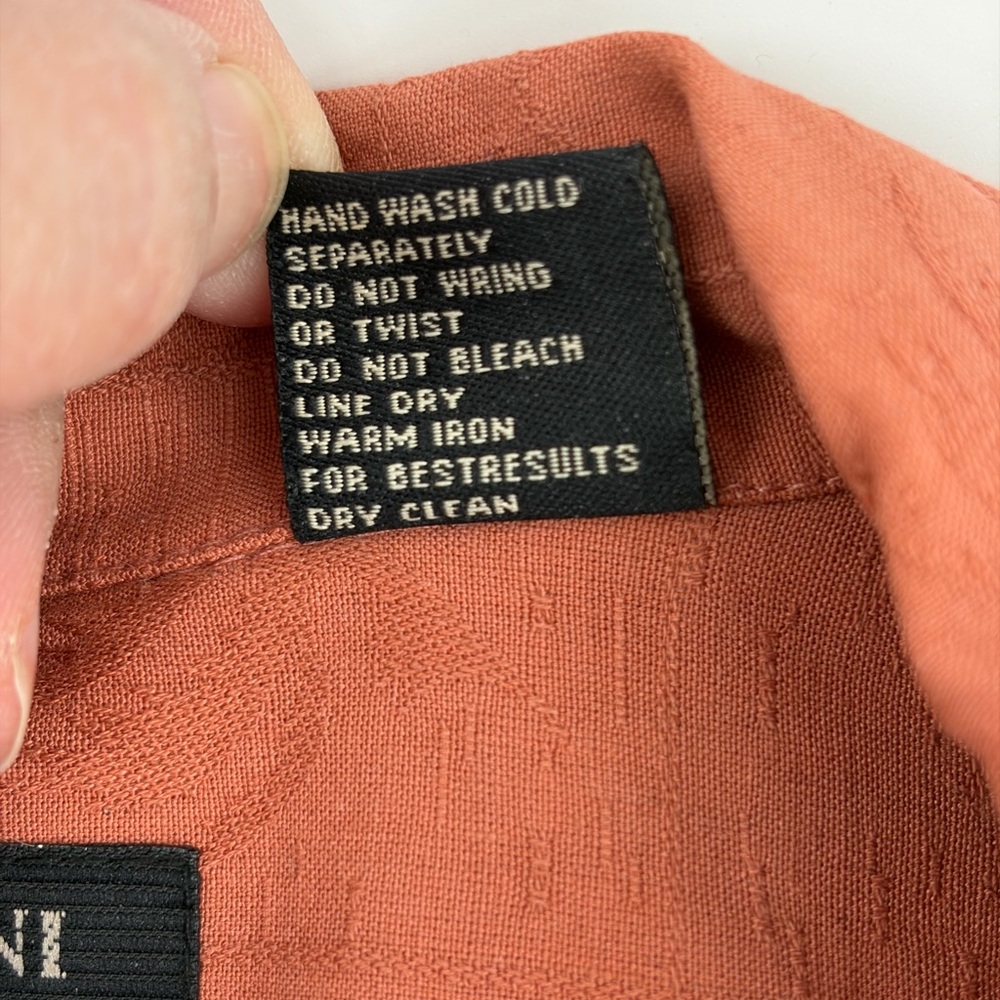Cellinni Men's Shirt Burnt Orange Button Up Short Sleeve 100% Silk Size Medium - Picture 4 of 6